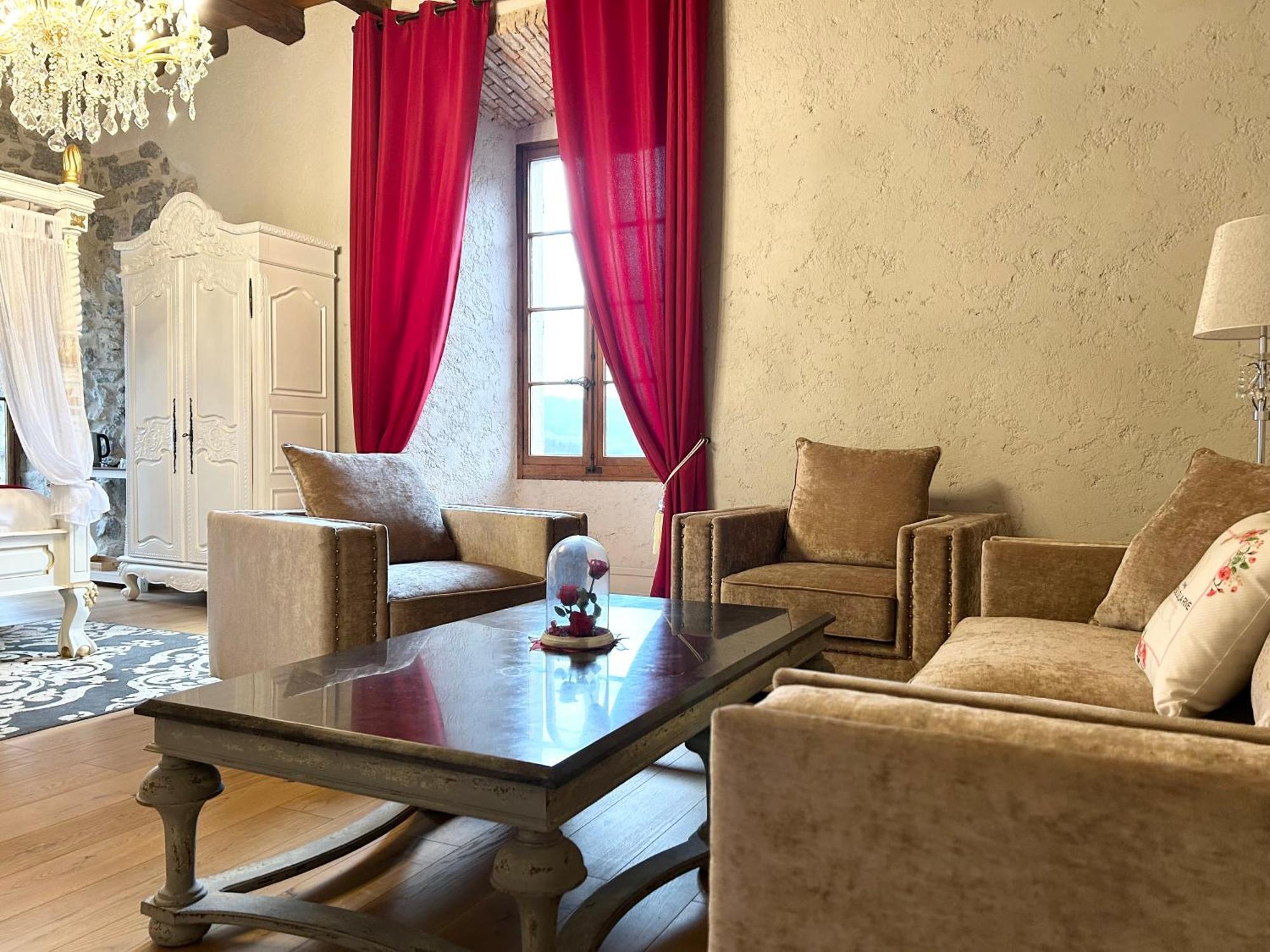 Chateau De La Rive - Suite Prestige - Chambre 2 Personnes Cruet Eksteriør billede